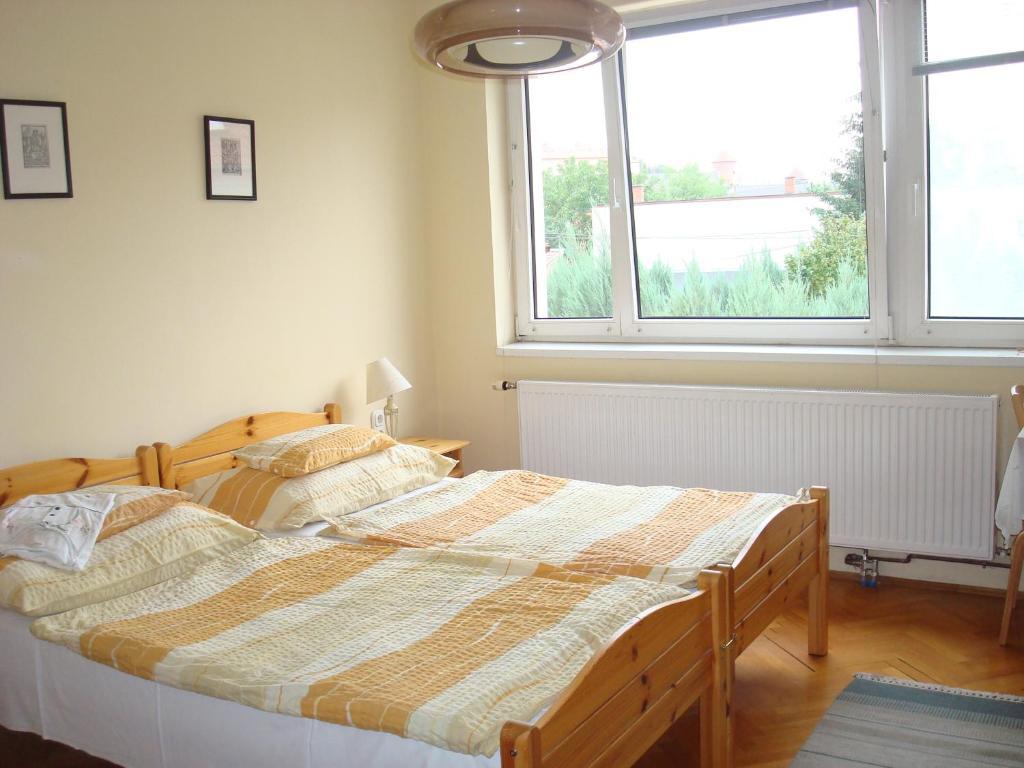 Vincze Vendeghaz Apartment Eger Bilik gambar