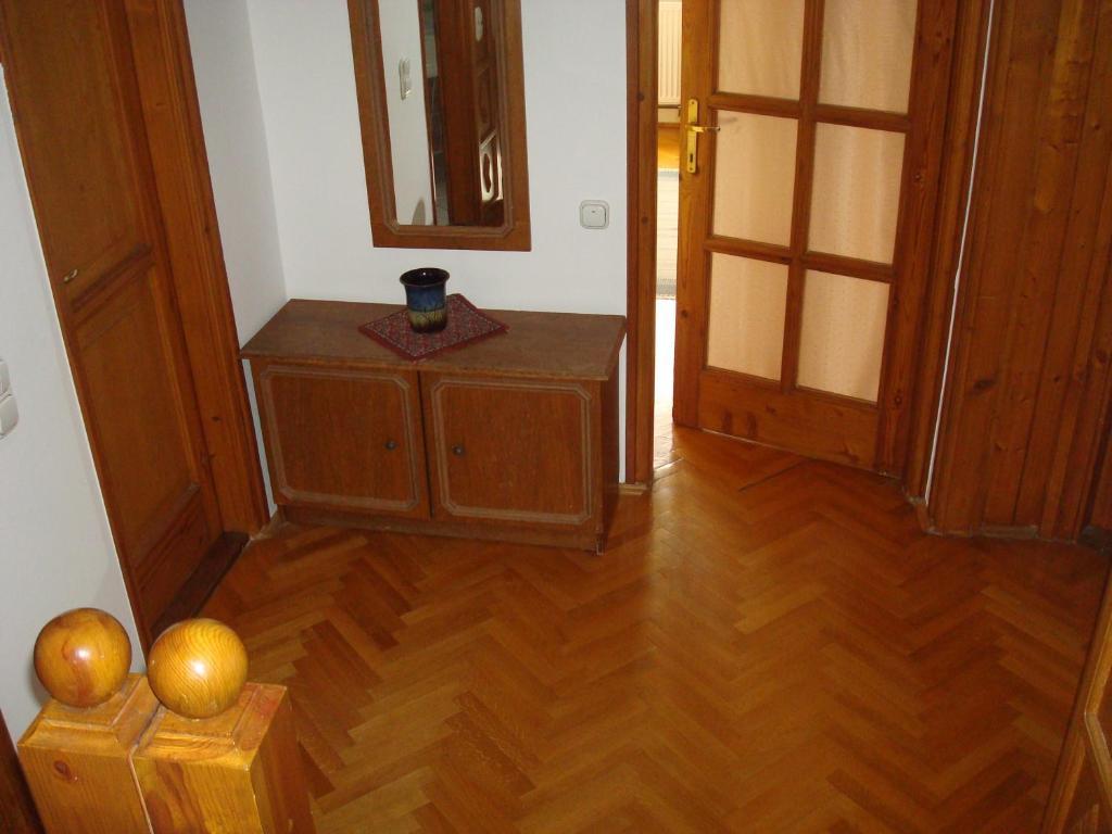 Vincze Vendeghaz Apartment Eger Bilik gambar