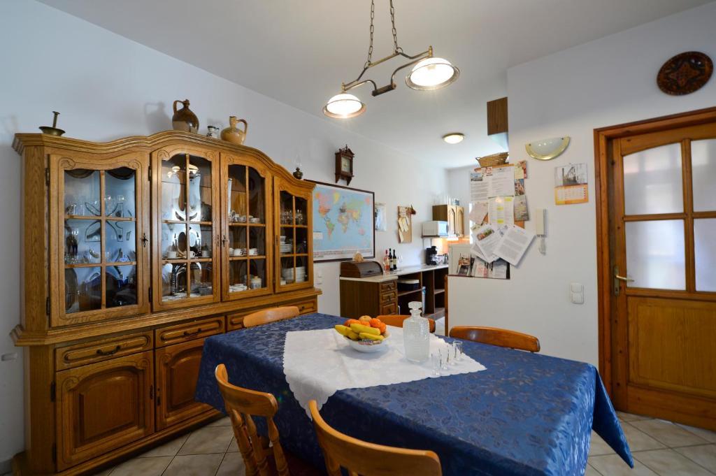 Vincze Vendeghaz Apartment Eger Luaran gambar